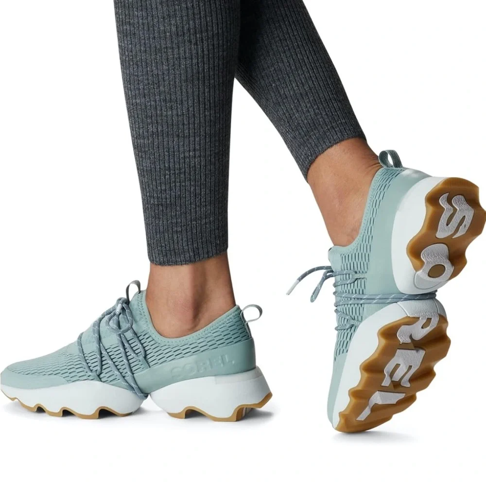Sorel Kinetic Impact II Sneaker in Blue size Women’s 9.5